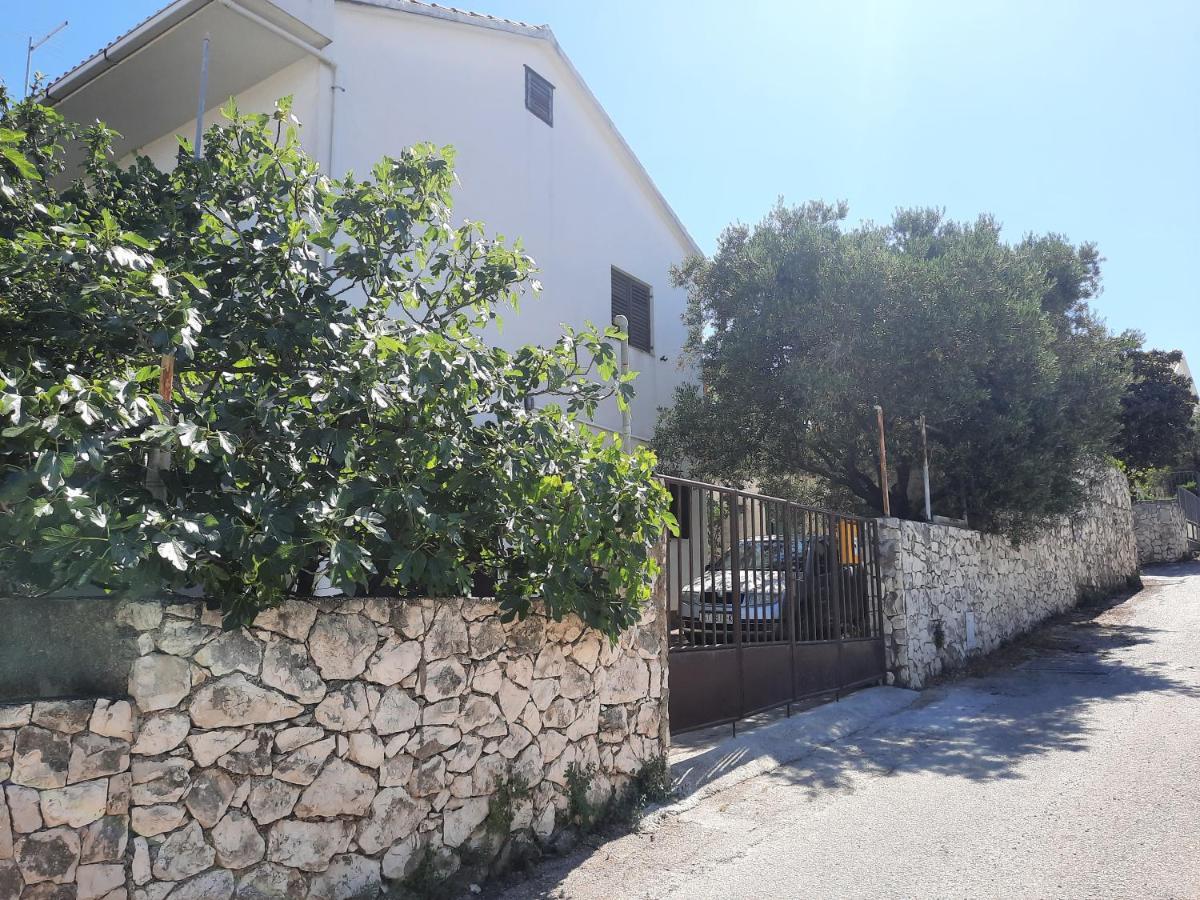 טרוגיר Apartment Ema מראה חיצוני תמונה